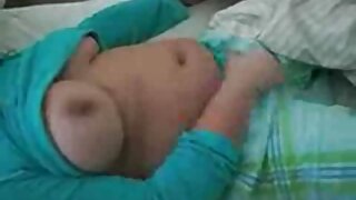 பொதுவில் ஆடாத