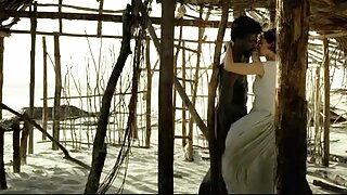 ஒரு இளம் வெடித்தது