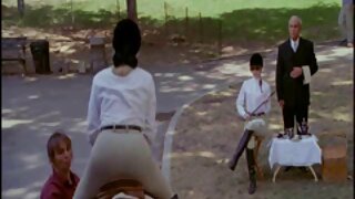 அழகான முதிர்ந்த பெண்கள்